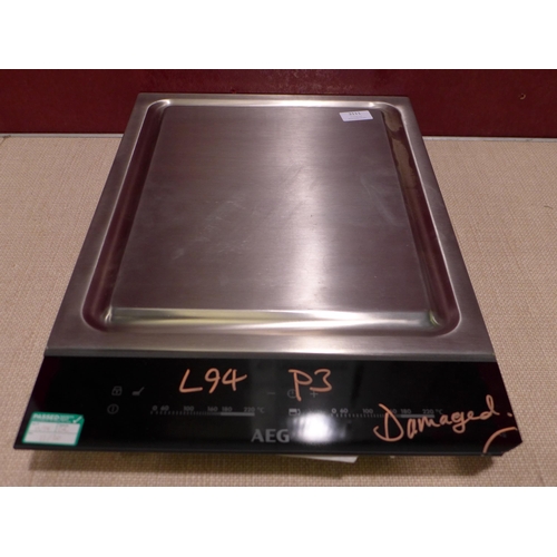 3111 - AEG Teppanyaki Hob - model:- HC452601EB - DAMAGED * This lot is subject to VAT (410-94)