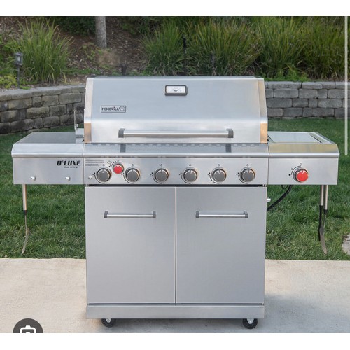 1554 - A Nexgrill 7 burner delux 34