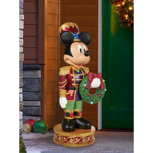 1566 - A Disney 5Ft Mickey Mouse store Nutcracker, original RRP £666.66 + VAT (4167-39) * This lot is subje... 