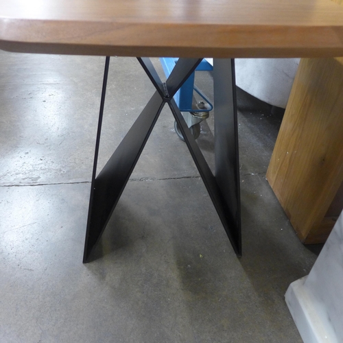 1426 - A Lucio hardwood lamp table * This lot is subject to VAT