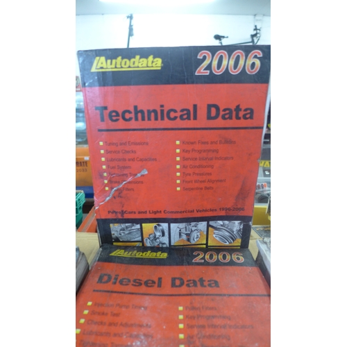 2387 - 4 Car data books