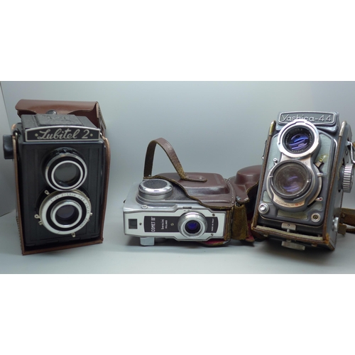 613 - A Yashica 44 TLR, Lubitel 2 TLR and a Comet III camera