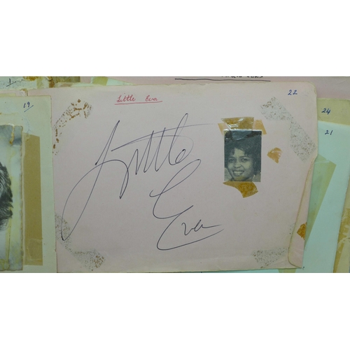 628 - A Pop music autograph book, In Tornados, Tom Jones, Cliff Richard, Little Eva, Jet Harris, Adam Fait... 