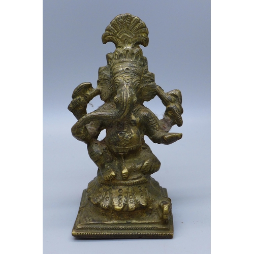 641 - A bronze model of Ganesh, 11cm