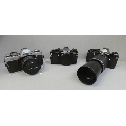 656 - Two Pentax ME Super cameras, one boxed and a Minolta XG-1