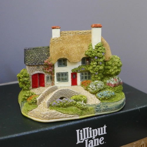 717 - Lilliput Lane houses, St. Bartholemews, Hops House, Pretty as a Picture, Little Dog Lost, Grasmere C... 