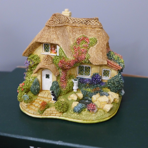 717 - Lilliput Lane houses, St. Bartholemews, Hops House, Pretty as a Picture, Little Dog Lost, Grasmere C... 