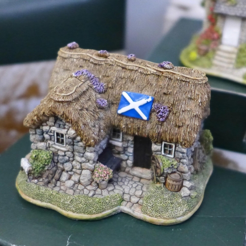 725 - A box of Lilliput Lane buildings, Edinburgh Castle, Eilean Donan Castle, Bonnie Scotland, Cullodean ... 