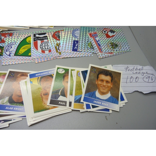 837 - Assorted football collectors cards; 200 Panini football league and badges, Panini Iran World Cup Fra... 