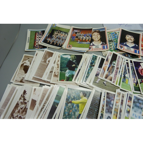 841 - Panini football cards; 42 Football '81, (some duplicates), 59 Football '82 and two sets of 80 the Al... 