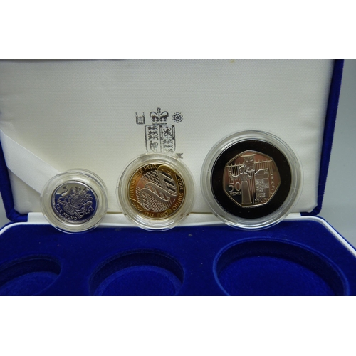 850 - A Royal Mint 2003 Silver Proof Piedfort 3-Coin Collection, £1.00, £2.00 & 50p, limited edition, boxe... 