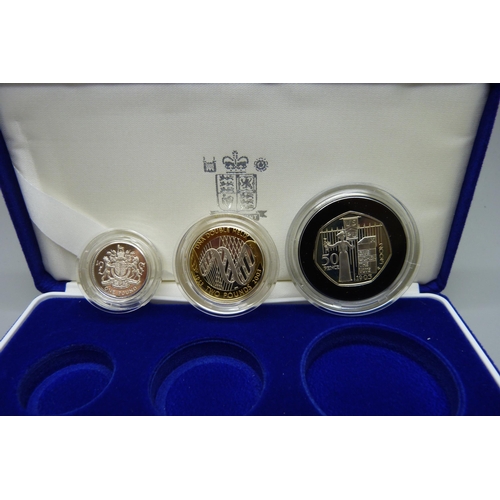 861 - A Royal Mint 2003 Silver Proof Piedfort 3-Coin Set, boxed, with certificates