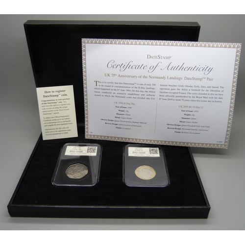 864 - Two coins; UK 75th Anniversary of the Normandy Landings DateStamp Pair, 50p & £2 coin, boxed, with c... 