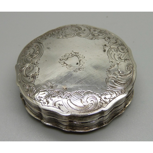 870 - A Victorian Dutch silver box, engraved decoration, c1850, 55mm