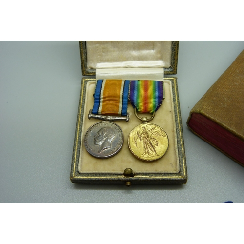 897 - Militaria; War Badge certificate, Harold Frank Mason, a pair of WWI miniature medals, ribbons, a New... 