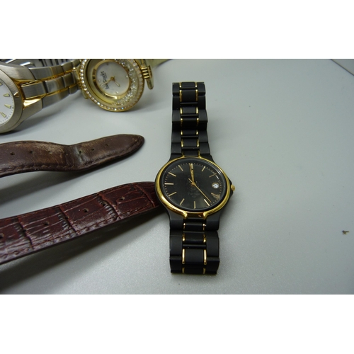 912 - Wristwatches including Solvil et Titus, Rotary mechanical, Pierre Cardin, etc.