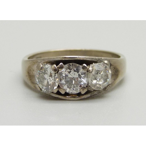 945 - An 18ct white gold diamond trilogy ring, approximately 1.35ct diamond weight, marked 750, 5.2g, N, o... 