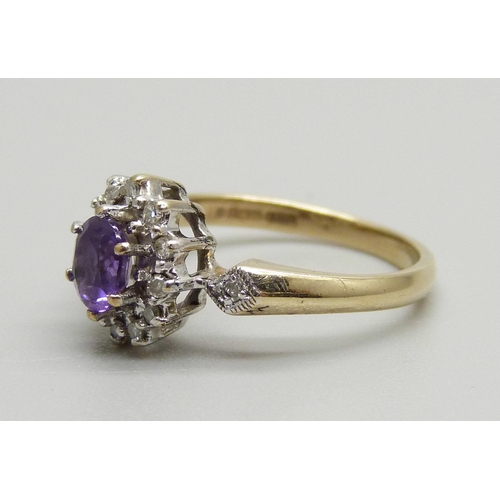 963 - A 9ct gold, amethyst and diamond cluster ring, 2g, H/I