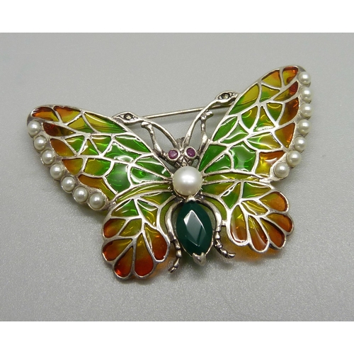 967 - A silver plique-a-jour butterfly brooch