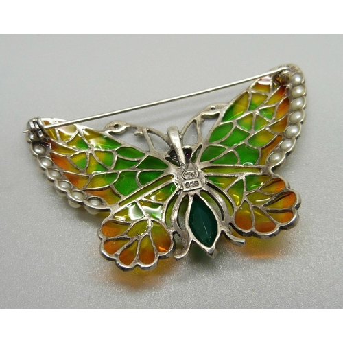 967 - A silver plique-a-jour butterfly brooch