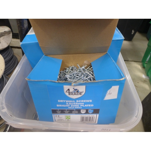 2011 - 4 boxes of 4-Trade dry wall screws and Blackspur wire strippers