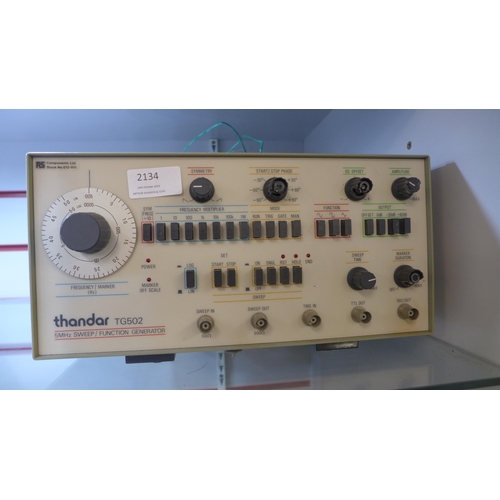 2134 - A Thandar TG502 sweep function generator