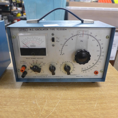 2147 - A Levell transistor AC microvoltmeter (type TM38) and an oscillator (type TG200DM)