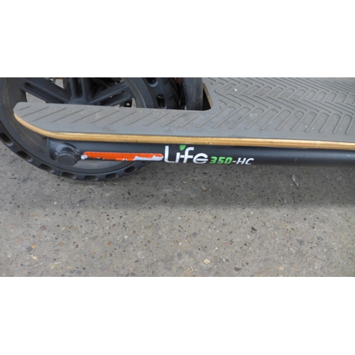 2223 - A Li-Fe 350-HC electric scooter - Police repossession