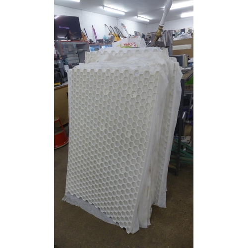 2408 - 12 Plastic shed bases (120cm x 80cm)