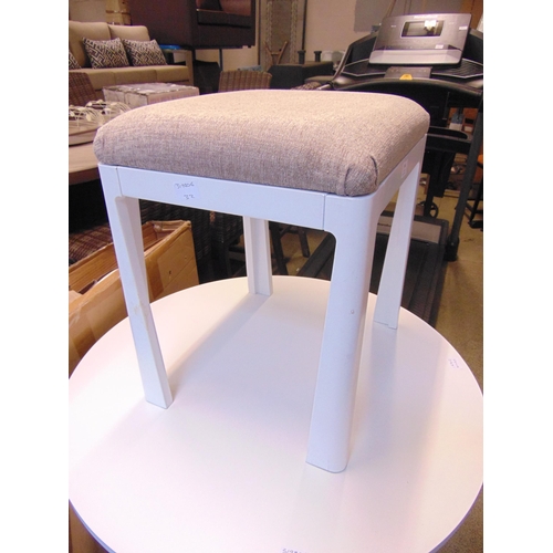 1642 - A white painted and mink upholstered stool