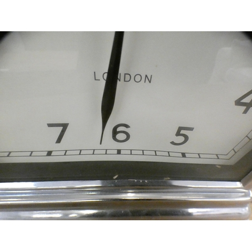 1310 - A chrome mantel clock