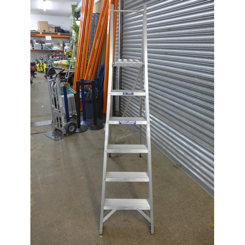 2233 - A set of six rung aluminium Ramsey stepladders