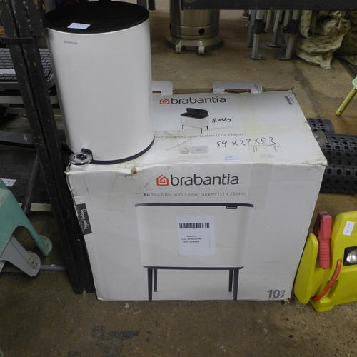 2379 - A Brabantia BO touch bin with 2 inner buckets (11ltr and 23ltr) and a Biomus pedal bin