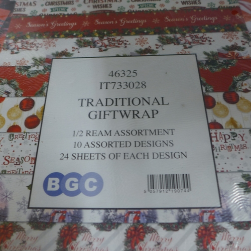 2444 - BGC traditional Xmas wrapping paper