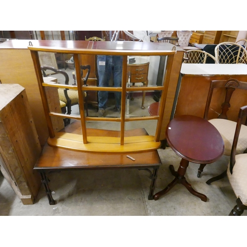 199 - A Chippendale style mahogany coffee table, a mahogany tripod wine table and a mirror