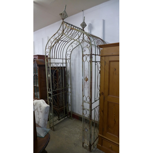 211 - A Victorian style wrought iron garden arch