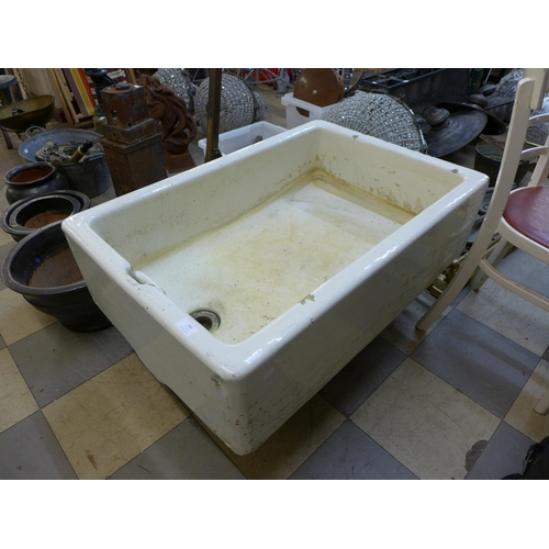 246 - A large porcelain Belfast sink