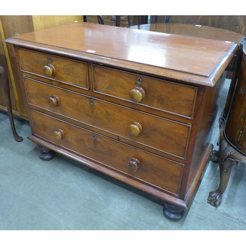 86 - A Victorian mahogany chest of drawers