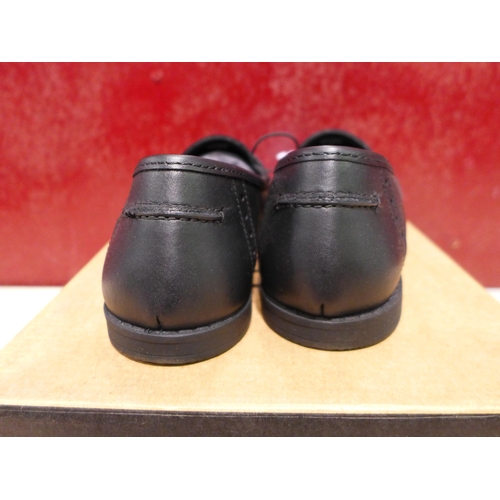 3052 - Pair of black Term Footwear school shoes - size 4 * This lot is subject to VAT