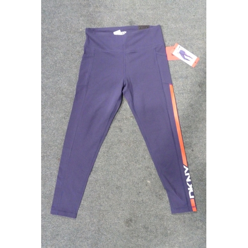 3072 - Quantity of women's DKNY Sport navy leggings - mainly size M * this lot is subject to VAT