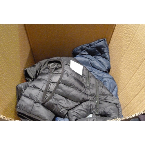 3074 - Assorted men's fleeces & bodywarmers inc. Berghaus, DeWalt - mixed sizes, styles, colours * this lot... 