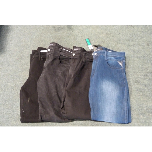 3077 - Four pairs of men's branded jeans: Replay & Lee - mixed sizes and styles * this lot is subject to VA... 