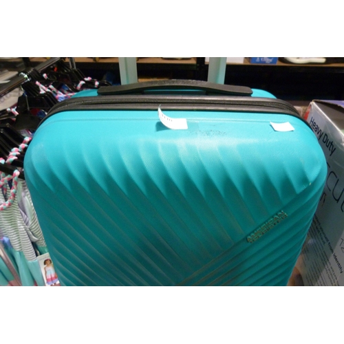 3110 - American Tourister Visby Carry On Hardside Spinner Case  (305-96)    * This lot is subject to vat