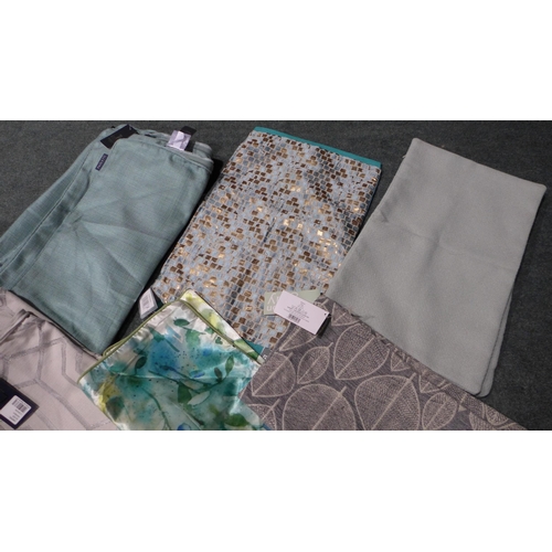 3198 - Assorted Blue & Green Themed Cushion Covers (G,L,J)