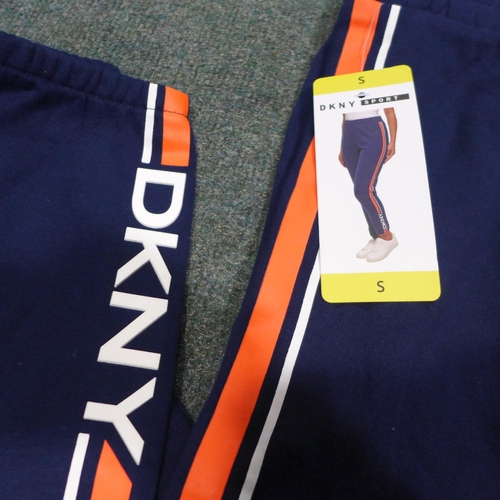 3232 - A large assortment of women's DKNY clothing, various sizes, styles, colours, etc. * This lot is subj... 