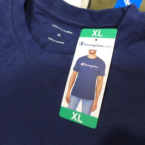 3240 - Assorted men's Champion t-shirts - mixed sizes and colours * This lot is subject to VAT