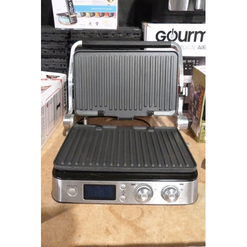 3337 - Delonghi Multigrill, original RRP £139.99 + VAT  (305-88)    * This lot is subject to vat