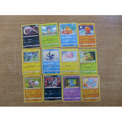 2999 - A large box of Pokemon cards, approx 6000-8000 cards