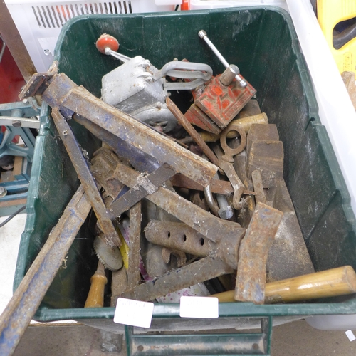 2030 - A plastic tub containing a quantity of steel items including axle stands, Record 24 stilson wrench, ... 