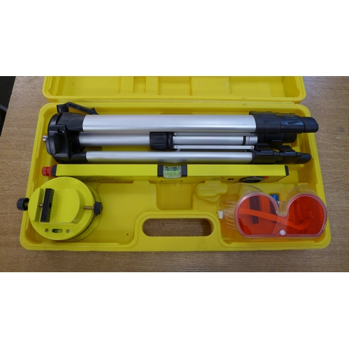 2054 - A Focus laser level set with tripod in a case